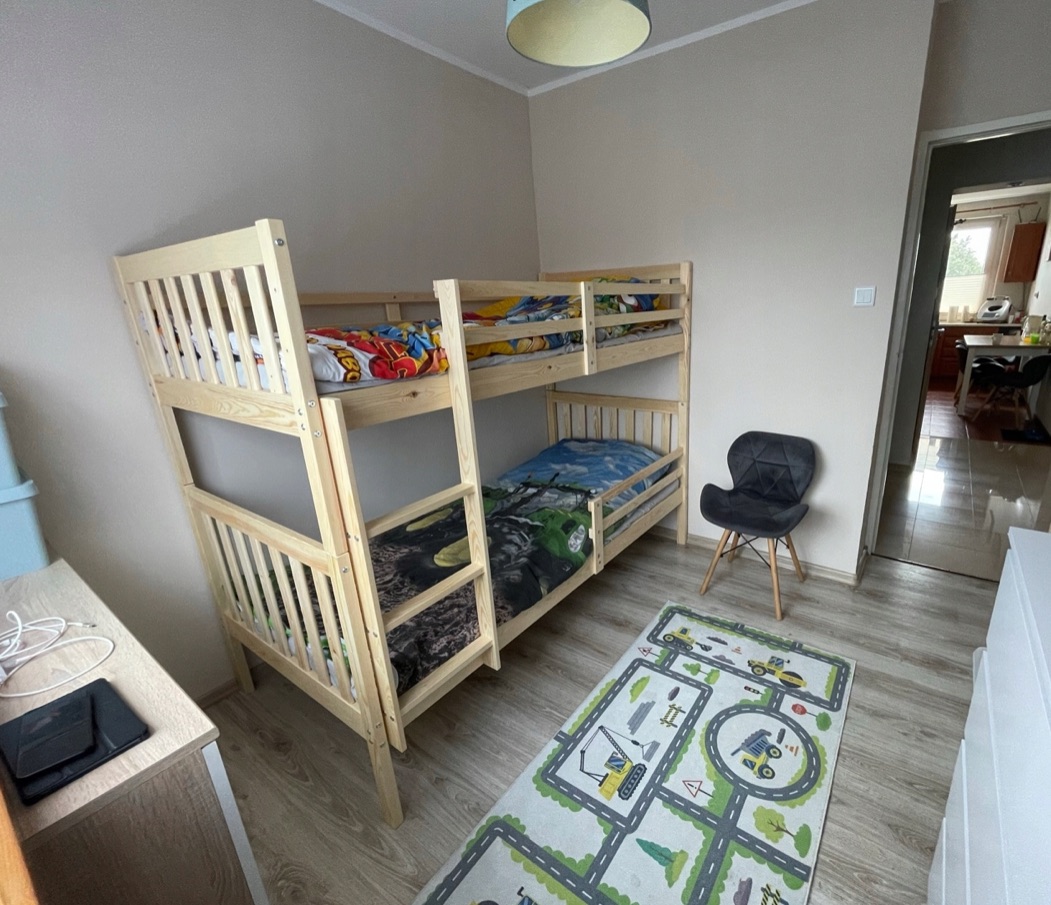 Poschodová posteľ s matracmi NATURAL 190x90 borovica